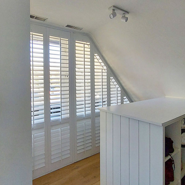 Shutters voor speciale vormen (o.a. ronde en schuine ramen)